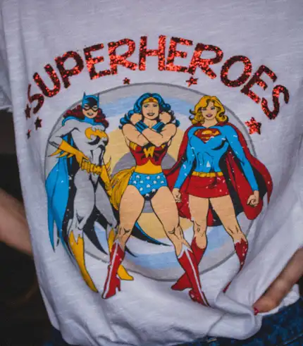 T-shirt printing machine