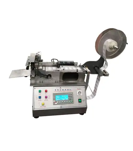 UGS2050 Automatic Computerized Label Cutting Machine